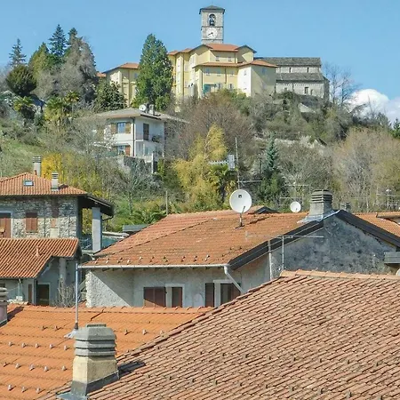 Two-bedroom In Di Bedero Apartmán Brezzo