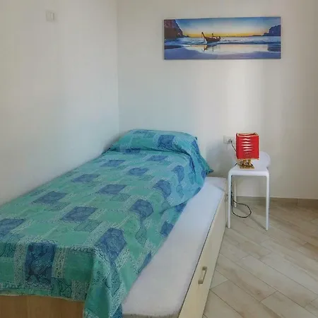 Apartmán Two-bedroom In Di Bedero Brezzo
